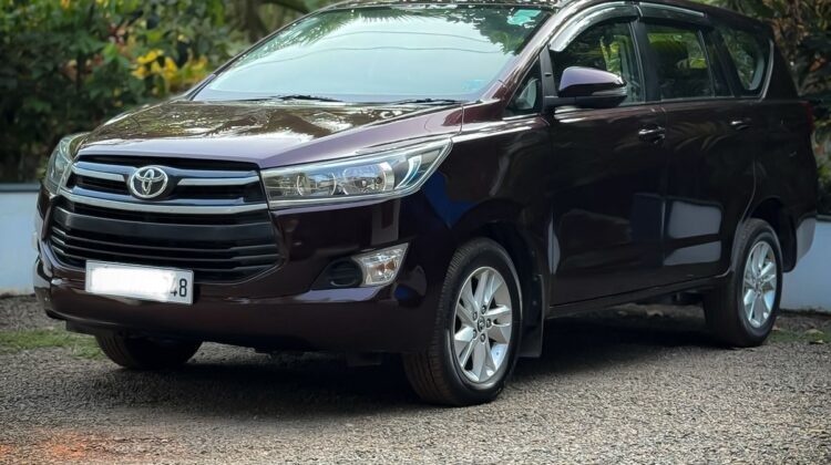 INNOVA CRYSTA