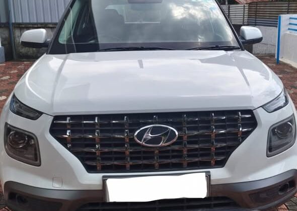 Hyundai Venue S+