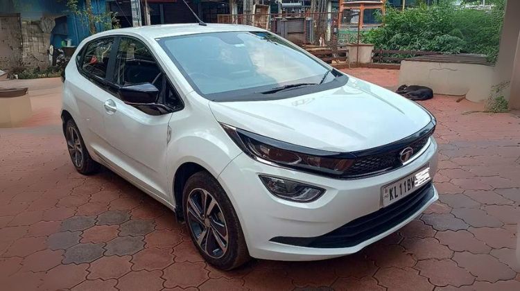 tata altroz (2022)
