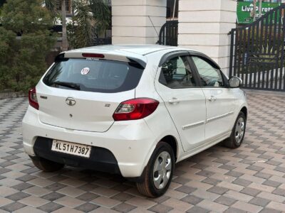 TATA TIAGO XZ