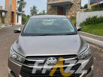 TOYOTA INNOVA CRYSTA G4 RE