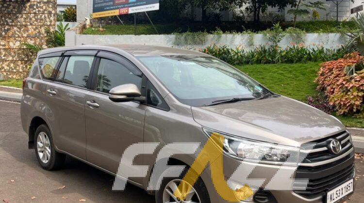 TOYOTA INNOVA CRYSTA G4 RE