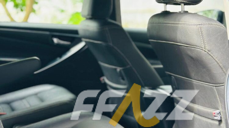 TOYOTA CRYSTA 2.4 GX